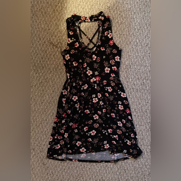 No Boundaries Dresses & Skirts - No Boundaries Black Multi-Color Floral Dress